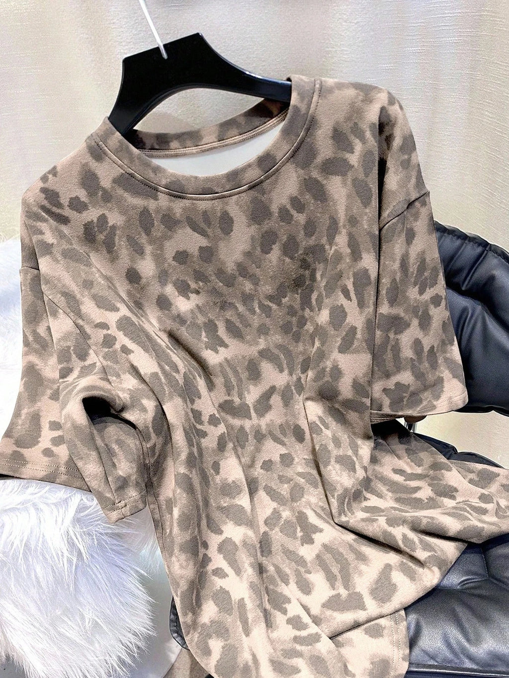 Plus Size Leopard Design Pattern Printed T-shirts