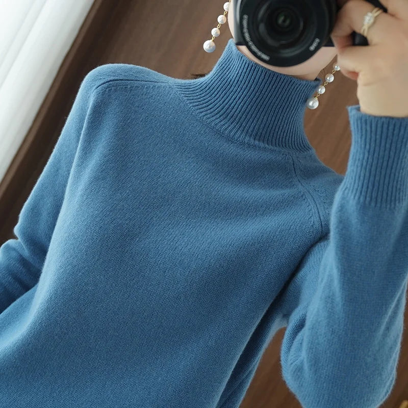 Merino Wool Mock Neck Pullover Sweater