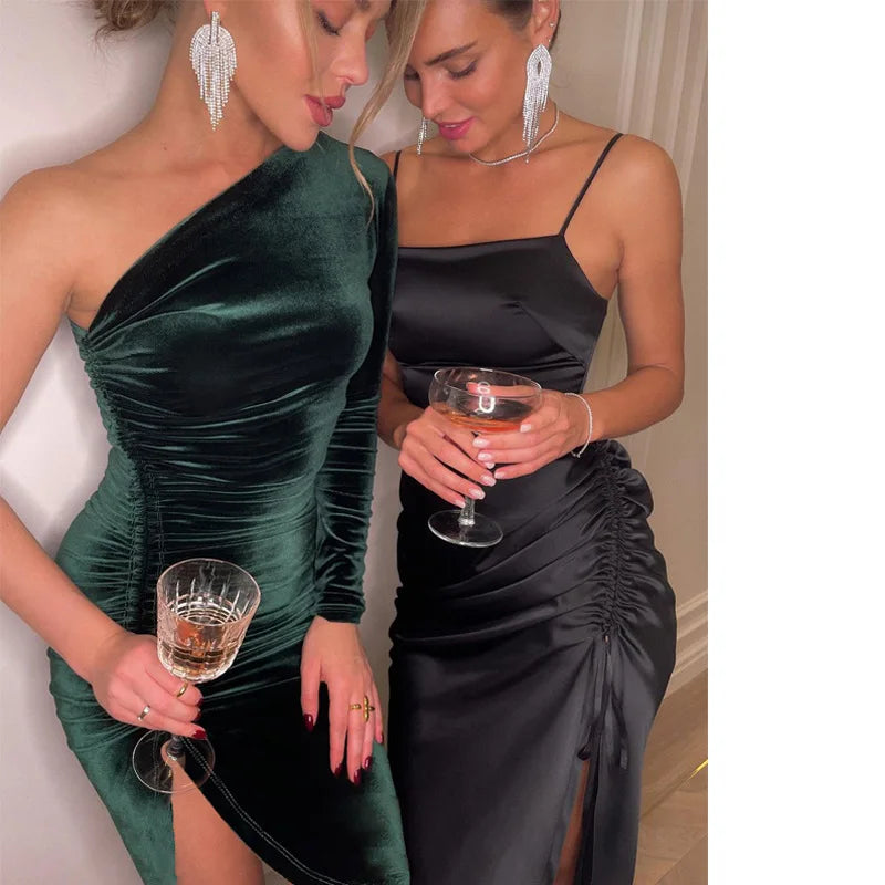Elegant Long Sleeve Velvet Evening Dress w/Slit