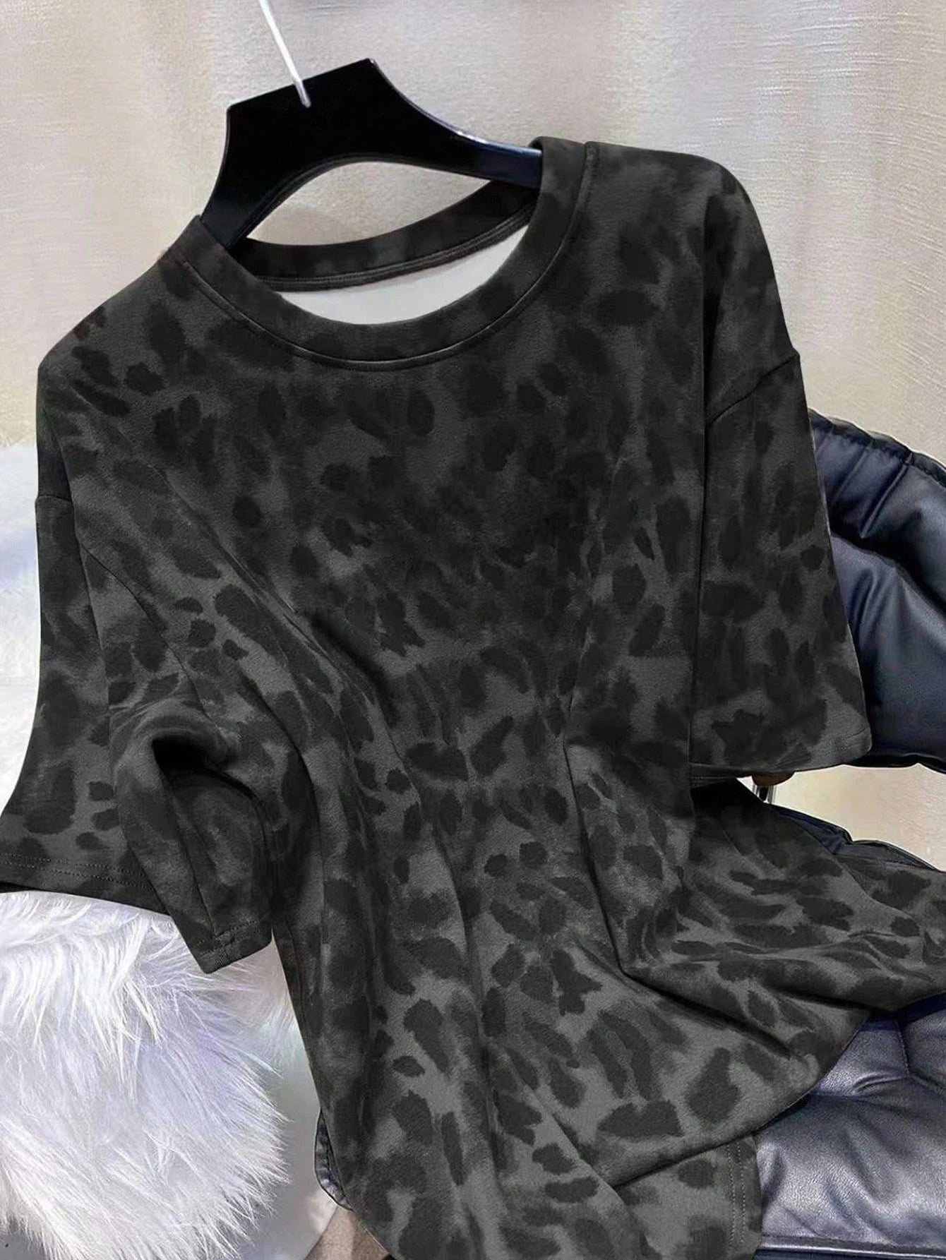 Plus Size Leopard Design Pattern Printed T-shirts