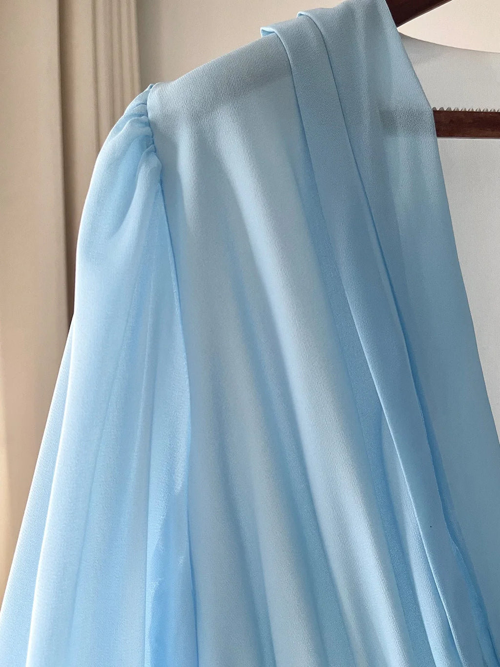 Loose A-Line Blue Long Sleeve V-Neck Floral Print Maxi Dress