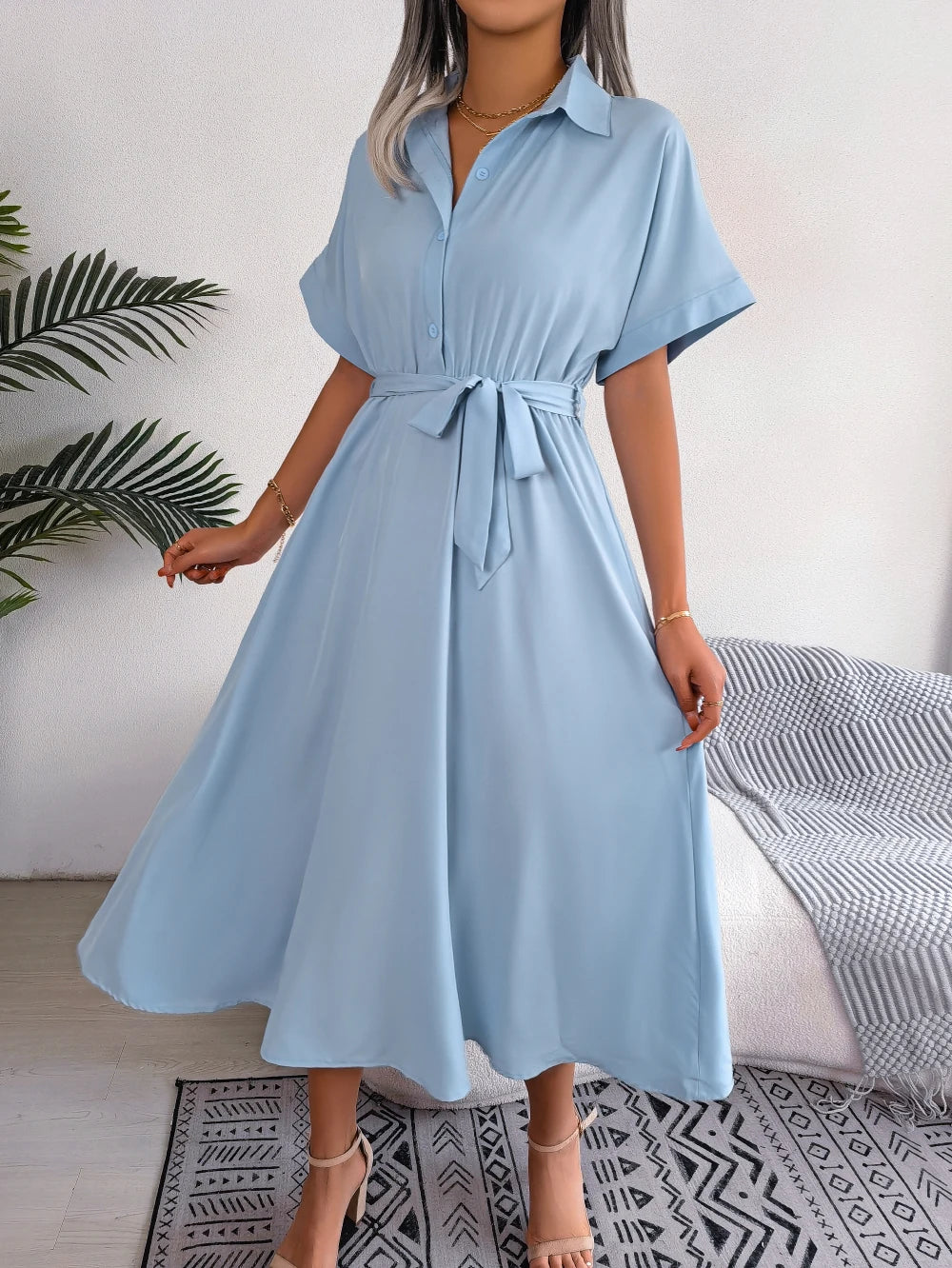 Women's Turn Down Collar Lace Up Dress