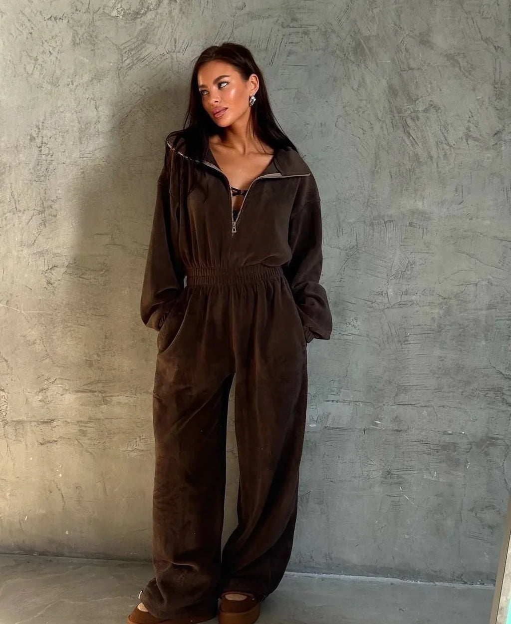 Sporty Long Sleeve Half-Zip Sports Jumpsuit with Lapel