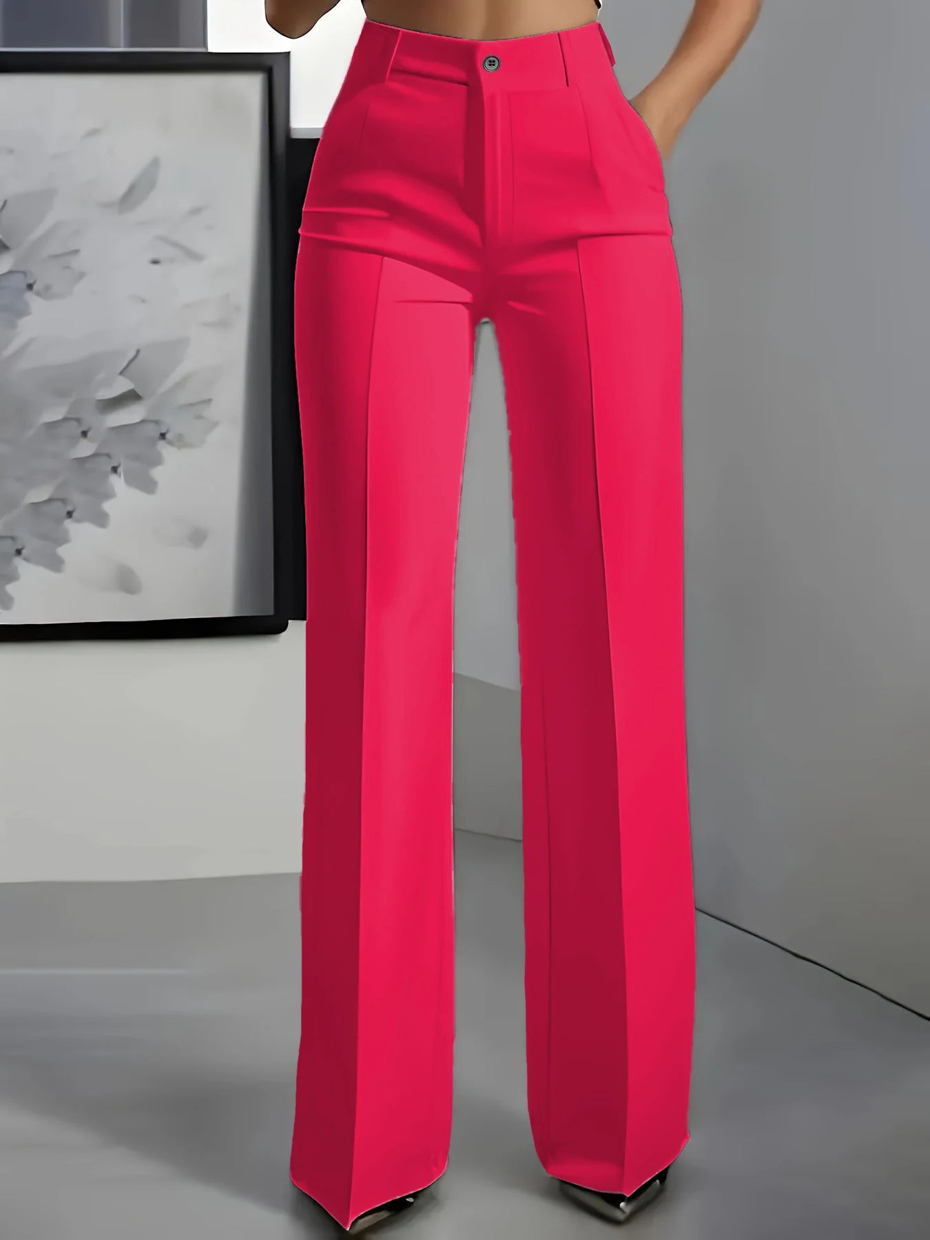 Hiigh-waisted, straight-cut, suit pants
