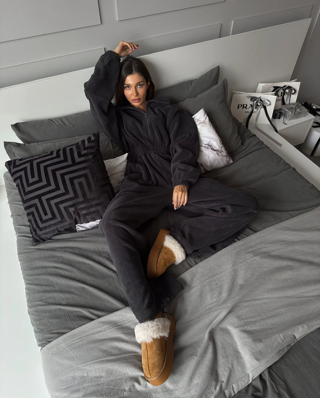 Sporty Long Sleeve Half-Zip Sports Jumpsuit with Lapel