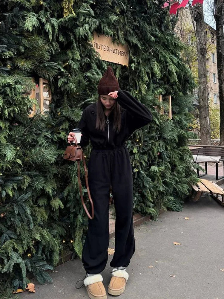 Sporty Long Sleeve Half-Zip Sports Jumpsuit with Lapel