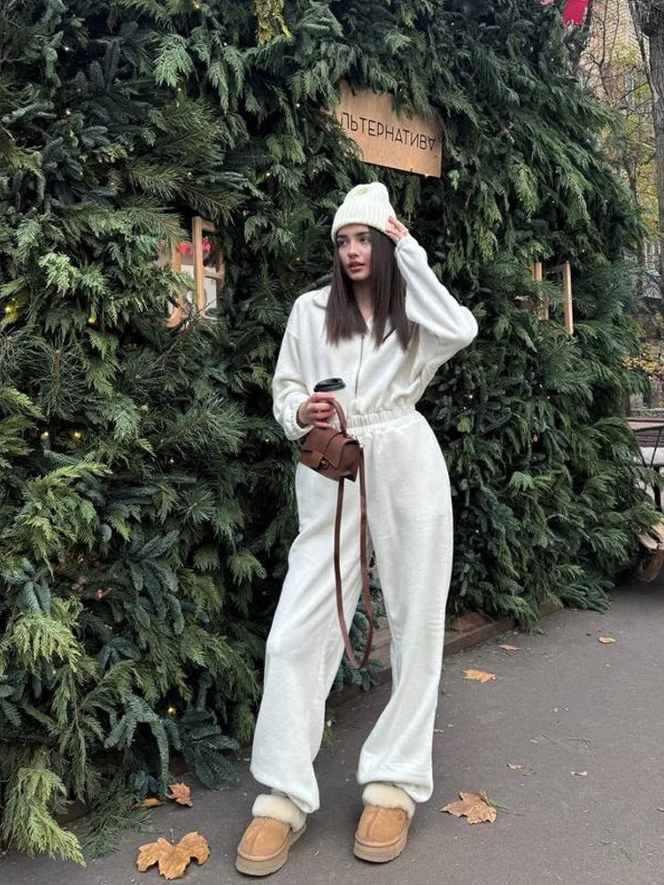 Sporty Long Sleeve Half-Zip Sports Jumpsuit with Lapel