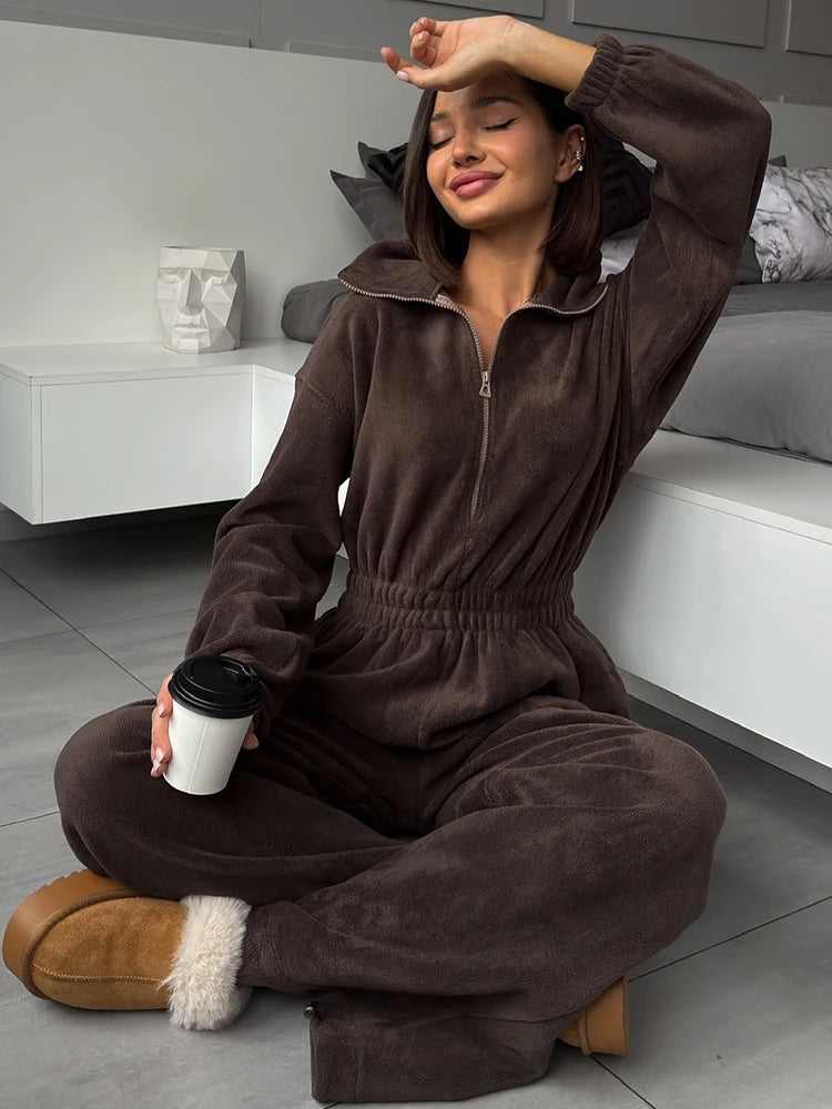 Sporty Long Sleeve Half-Zip Sports Jumpsuit with Lapel